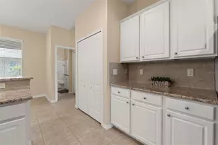 13589 Hunters Point St, Spring Hill, FL 34609 - Photo 19