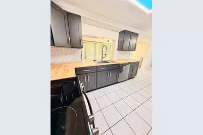 8207 Mill Creek Lane, Hudson, FL 34667 - Photo 5