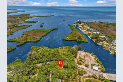 190 Osowaw Boulevard, Spring Hill, FL 34607 - Photo 3