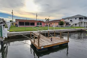 13530 Maria Dr, Hudson, FL 34667 - Photo 5