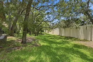 6695 Pin Oak Ct, Spring Hill, FL 34606 - Photo 31