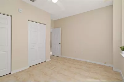 701 Mirror Lake Drive N #102, Saint Petersburg, FL 33701 - Photo 25