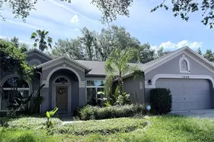 1808 Powder Ridge Dr, Valrico, FL 33594 - Photo 3