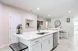 12000 Grizzly Ln, New Port Richey, FL 34654 - Photo 13