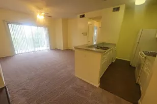 10020 Strafford Oak Ct, Tampa, FL 33624 - Photo 5