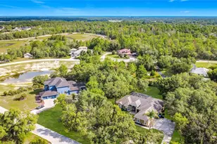 10301 Fox Sparrow Ave, Weeki Wachee, FL 34613 - Photo 57