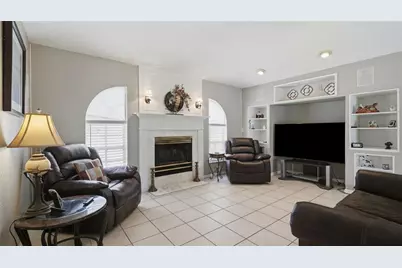 13194 Roseanna Drive, Spring Hill, FL 34609 - Photo 17