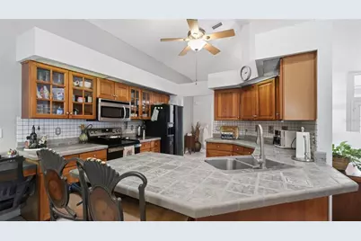 13194 Roseanna Drive, Spring Hill, FL 34609 - Photo 25