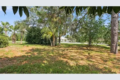13194 Roseanna Drive, Spring Hill, FL 34609 - Photo 61