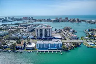 415 Island Way, Clearwater Beach, FL 33767 - Photo 31