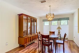 10050 Deer Ln, New Port Richey, FL 34654 - Photo 11