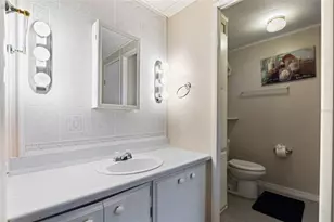 15601 Lakeshore Villa Loop, Tampa, FL 33613 - Photo 23
