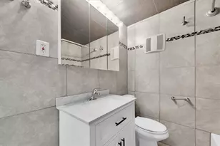 1808 S Club Ct, Tampa, FL 33612 - Photo 19