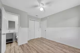 1808 S Club Ct, Tampa, FL 33612 - Photo 29