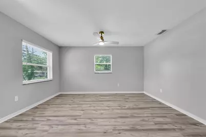 1808 S Club Court, Tampa, FL 33612 - Photo 7