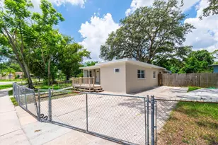1808 S Club Ct, Tampa, FL 33612 - Photo 43