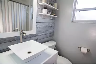 4240 69th Avenue N, Pinellas Park, FL 33781 - Photo 23