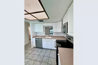 7632 Bayhill Court, New Port Richey, FL 34654 - Photo 5