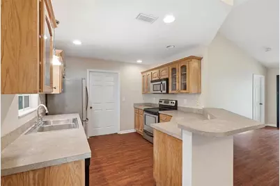 201 SW Thistlewood Lane, Fort White, FL 32038 - Photo 9