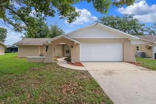 8643 Woodbridge Dr, New Port Richey, FL 34655 - Photo 1