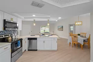 8643 Woodbridge Dr, New Port Richey, FL 34655 - Photo 9