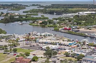 1410 Riverside Dr, Tarpon Springs, FL 34689 - Photo 79