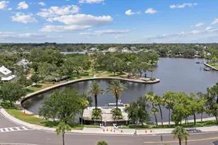 1410 Riverside Dr, Tarpon Springs, FL 34689 - Photo 81