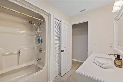 1410 Riverside Drive, Tarpon Springs, FL 34689 - Photo 49