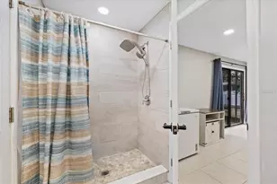 1410 Riverside Dr, Tarpon Springs, FL 34689 - Photo 15