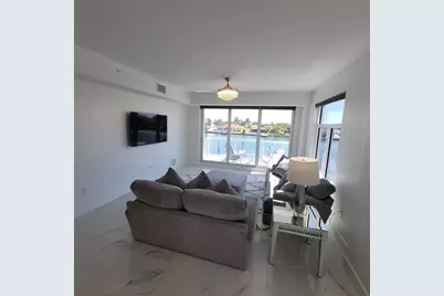 415 Island Way #201, Clearwater Beach, FL 33767 - Photo 5