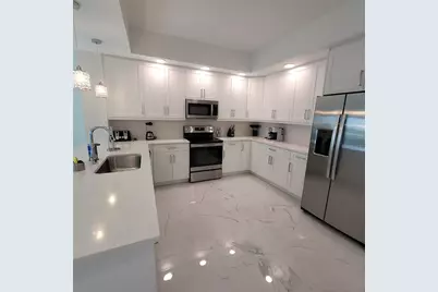 415 Island Way #201, Clearwater Beach, FL 33767 - Photo 9