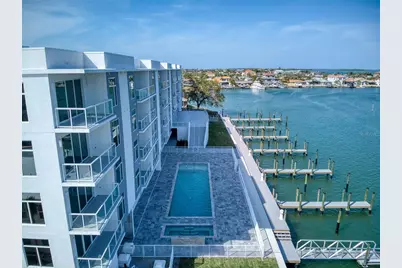 415 Island Way #201, Clearwater Beach, FL 33767 - Photo 17