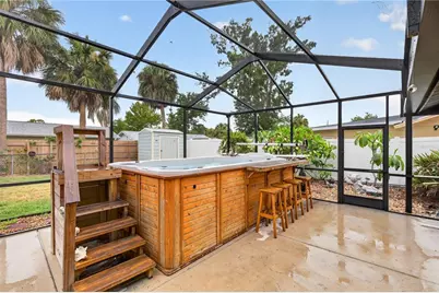 5010 Stolls Avenue, Tampa, FL 33615 - Photo 5