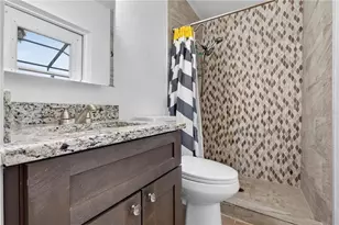 5010 Stolls Ave, Tampa, FL 33615 - Photo 5