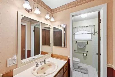 15041 Camrose Avenue, Spring Hill, FL 34610 - Photo 35