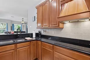 10400 Ramble Ridge Ct, Weeki Wachee, FL 34613 - Photo 35