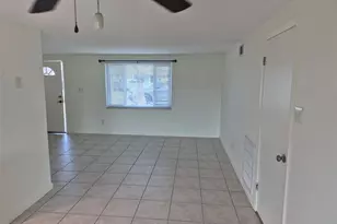 13636 Veronica Dr, Hudson, FL 34667 - Photo 9