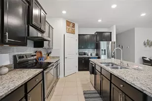 17757 Garsalaso Cir, Brooksville, FL 34604 - Photo 5