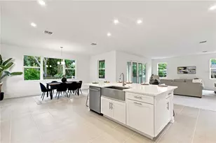 4614 W Euclid Ave, Tampa, FL 33629 - Photo 31