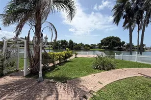 4138 Star Island Dr, Holiday, FL 34691 - Photo 19