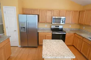 6200 Ashfield Pl, Wesley Chapel, FL 33545 - Photo 3