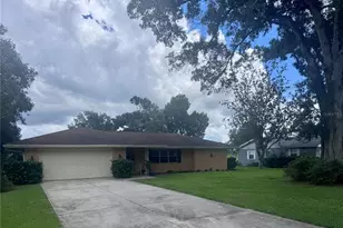 6088 Fairway Dr, Ridge Manor, FL 33523 - Photo 1