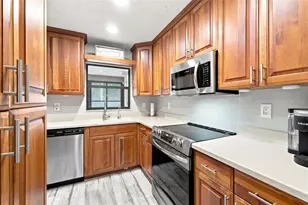 6706 Waldorf Ct, New Port Richey, FL 34655 - Photo 7