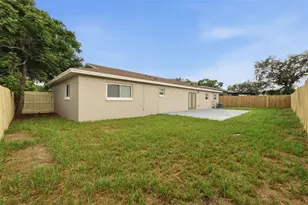 3822 Ravenna Dr, Valrico, FL 33594 - Photo 17