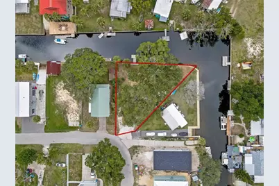 6134 Island Drive, Weeki Wachee, FL 34607 - Photo 3