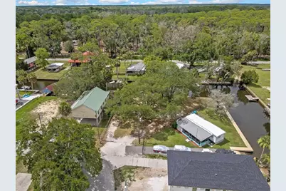 6134 Island Drive, Weeki Wachee, FL 34607 - Photo 15