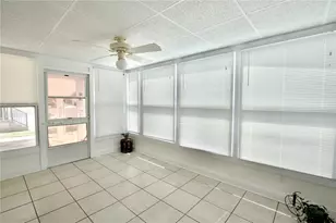 2123 Oahu Dr, Holiday, FL 34691 - Photo 17