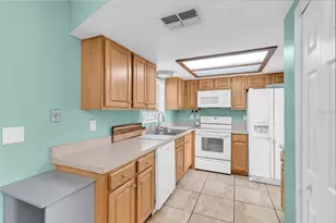 5283 Baldock Ave, Spring Hill, FL 34608 - Photo 9