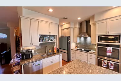 5561 Legend Hills Lane, Spring Hill, FL 34609 - Photo 25