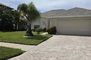 740 Salt Lake Dr, Tarpon Springs, FL 34689 - Photo 1
